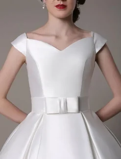 Robe de mariée courte blanche en satin col V avec noeud boutonnée sur dos au genou Robe de mariage vintage