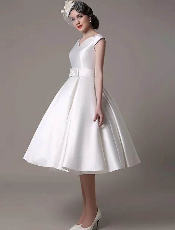 Robe de mariée courte blanche en satin col V avec noeud boutonnée sur dos au genou Robe de mariage vintage