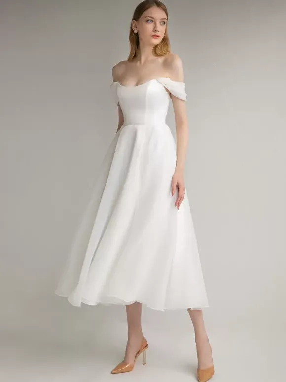 Robe de mariée courte à col bijou sans manches ligne a longueur thé robes de mariée