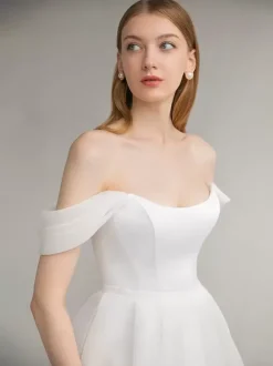 Robe de mariée courte à col bijou sans manches ligne a longueur thé robes de mariée