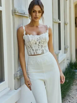 Robe de mariée deux pièces en tissu satiné et dentelle col carré deux pièces longueur au sol lacets sans manches ivoire