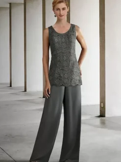 Robe de mariée pour mère col bijou manches 3/4 robes d'invitées trapèze pour mariage