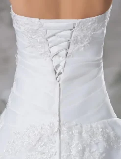 Robe de mariée princesse bustier à traîne robe de mariage