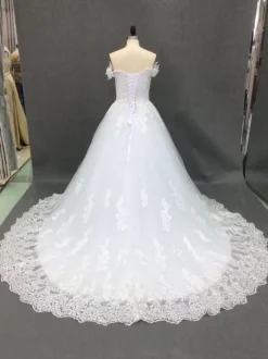 Robe de mariée princesse en tulle ivoire à traîne ronde robe de mariage