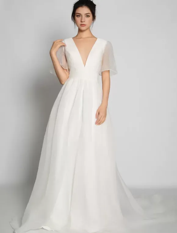 Robe de mariée simple A-ligne col en V manches courtes boutonné sur dos au sol