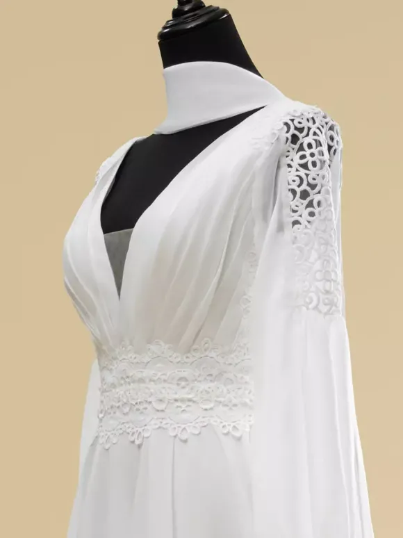 Robe de mariée simple A-Line col en V manches longues découpées 40 cm robes de mariée
