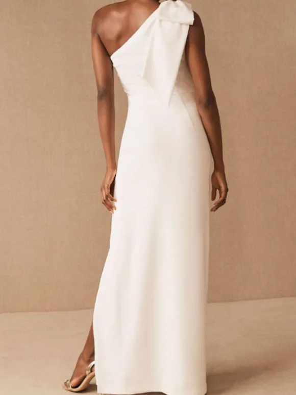Robe de mariée simple blanche en satin une épaule jupe fendu Robe de mariage