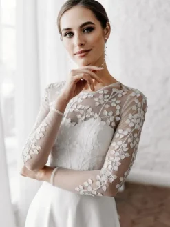 Robe De Mariée Simple Blanche en Satin Décolleté Manches Longues transparent à traîne Robes de mariage
