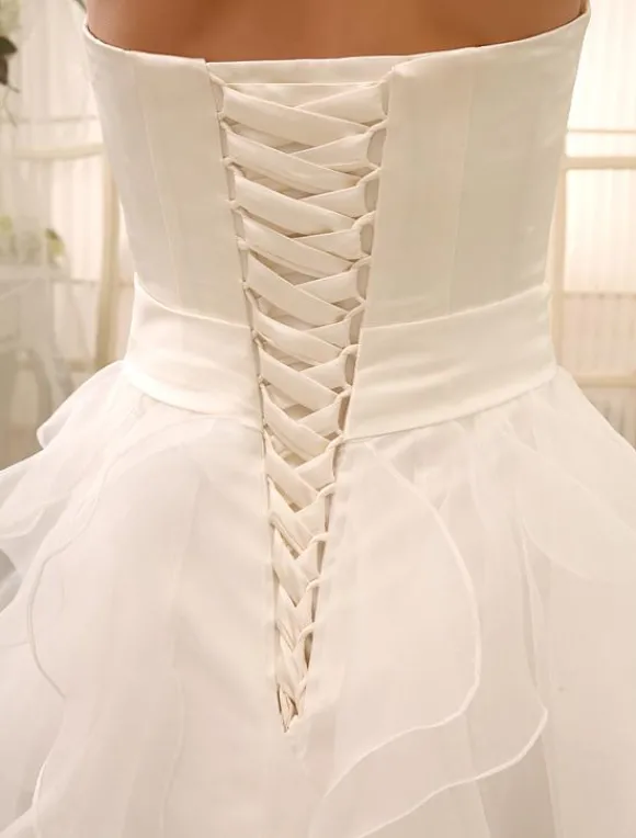 Robe de Mariée Simple Bustier Robe Courte A-Ligne En Tissu De Satin Robe De Mariage 2026