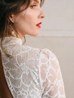 Robe de mariée simple col montant manche longue au sol