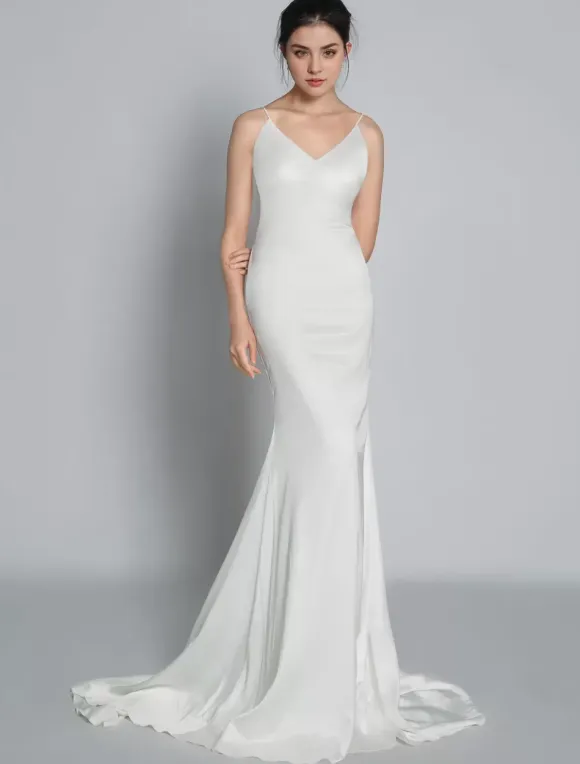 Robe de mariée simple col V jupe plissée à traîne