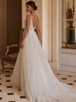 Robe de mariée simple coupe trapèze col en V sans manches en dentelle