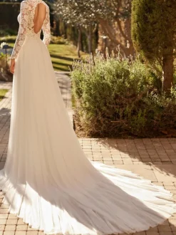Robe de Mariée Simple Robe de mariée 2 Pièces Ivoire manches longues col roulé en tulle Robes de mariée