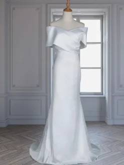 Robe de mariée vintage charleston ivoire en satin col bateau jupe sirène à traîne robe de mariage rétro