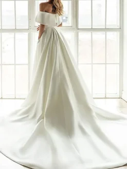 Robe de mariée vintage charleston ivoire en satin col bateau jupe sirène à traîne robe de mariage rétro