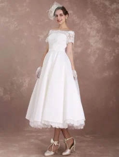 Robe de Mariée Vintage Courte Robe de mariée A-ligne Tissu de satin en dentelle avec soutien-gorge et doublure manches courtes
