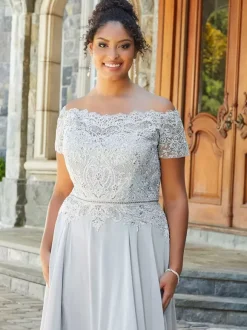 Robe de mère col bateau manches courtes a-ligne dentelle longueur au sol robes d'invité de mariage