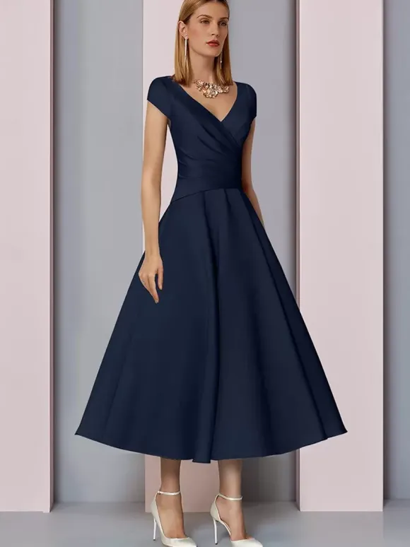 Robe de mère col en V manches courtes robes d'invitées de mariage trapèze