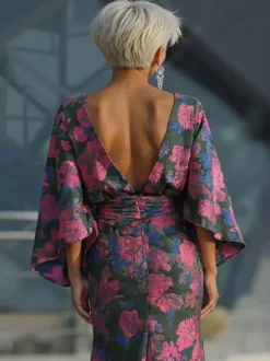 Robe de mère de la mariée col bijou manches 3/4 robe de bal fleurie avec traîne robe d'invitée pour un mariage