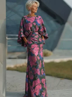Robe de mère de la mariée col bijou manches 3/4 robe de bal fleurie avec traîne robe d'invitée pour un mariage