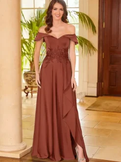 Robe de mère de mariée col en v sans manches fendue sur le devant ligne a robes d'invitées pour mariage