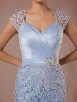 Robe de mère de mariée deux pièces bleu jupe au genou en dentelle robe invitée mariage