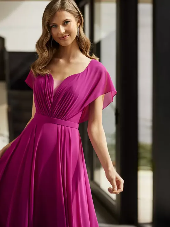 Robe de mère plissée col en v manches courtes ligne a robes d'invitées pour mariage