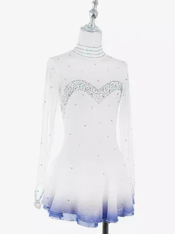 Robe de patinage blanche à col montant en forme de c艙ur ornée de perles et manches longues pour femmes et filles