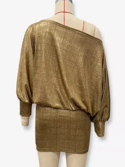 Robe de soirée dorée à encolure crantée manches longues asymétrique et sexy