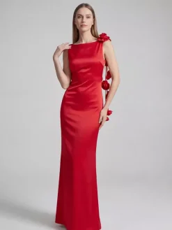 Robe de soirée longue élégante à rosettes pour femme - Robe moulante rouge en satin dos nu ornée de fleurs 3D - Bal de promo d'été 2026