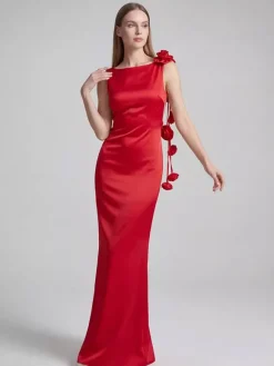 Robe de soirée longue élégante à rosettes pour femme - Robe moulante rouge en satin dos nu ornée de fleurs 3D - Bal de promo d'été 2026