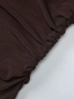 Robe de soirée longue marron café dos nu plissée sans manches style semi-formel