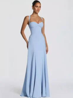 Robe de soirée maxi beige dos nu plissée sans manches style chic semi-formel