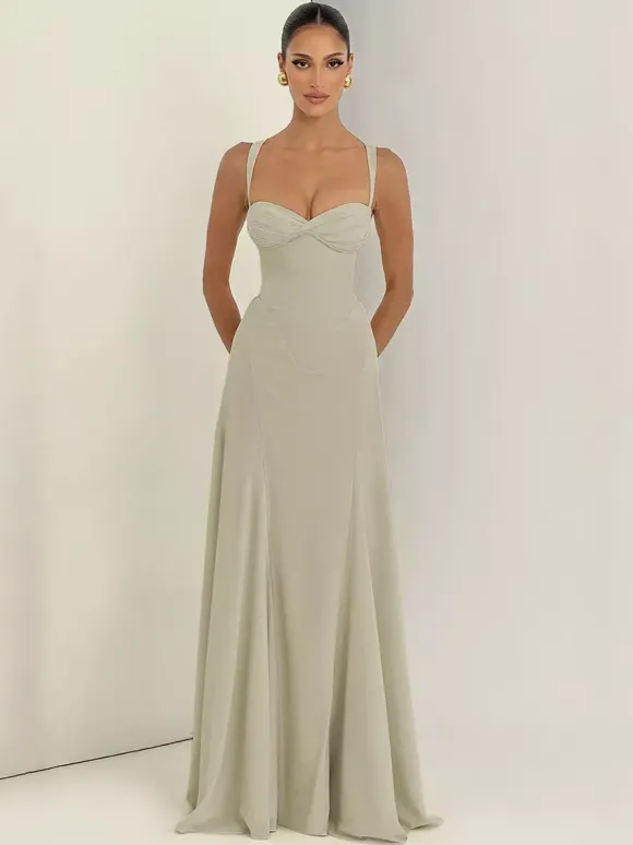 Robe de soirée maxi beige dos nu plissée sans manches style chic semi-formel