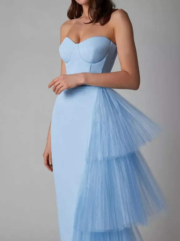 Robe de soirée maxi bleue sans bretelles fermeture éclair dos nu élégante et semi-formelle
