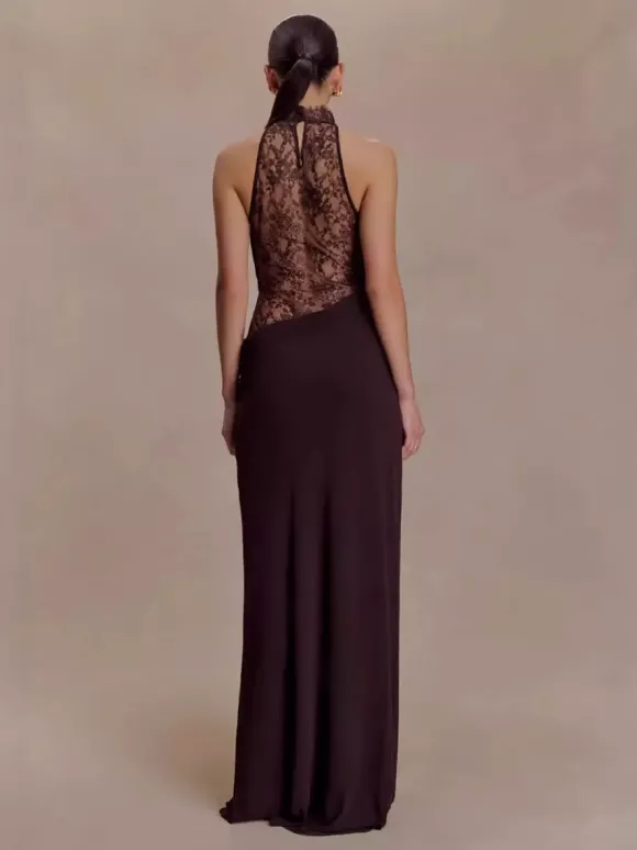 Robe de soirée maxi bordeaux en dentelle cintrée robe classique semi-formelle