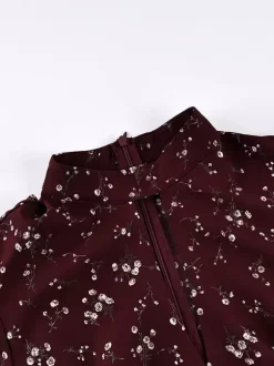 Robe de soirée maxi bordeaux à manches courtes bouffantes et col montant