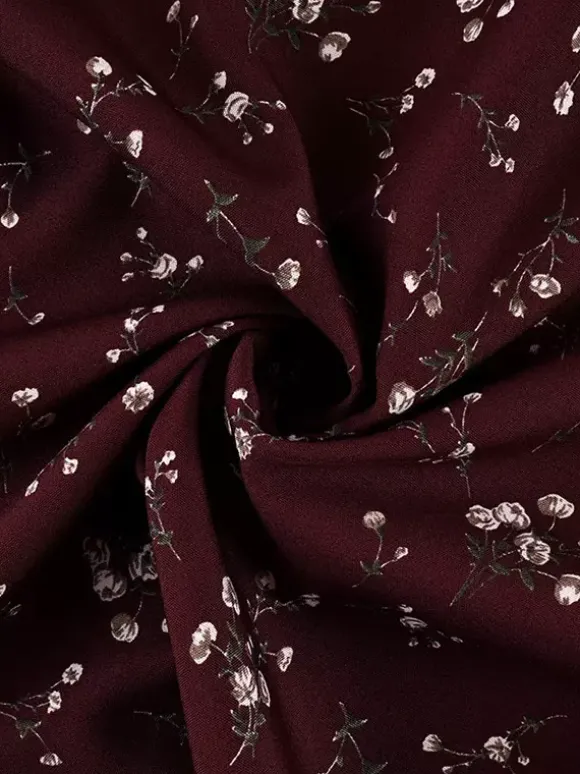 Robe de soirée maxi bordeaux à manches courtes bouffantes et col montant