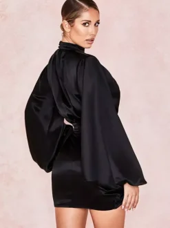 Robe de soirée mini noire à col montant et manches longues lanternes élégante et semi-formelle