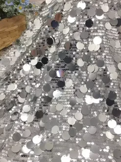 Robe de soirée pour la mère de la mariée robe de bal plissée à manches longues et col en V robe d'invitée pour un mariage