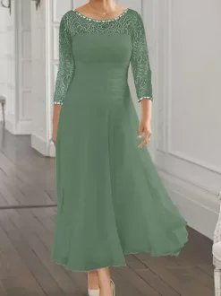 Robe de soirée pour la mère de la mariée col en bijoux manches longues coupe trapèze en dentelle robes d'invitées pour mariage