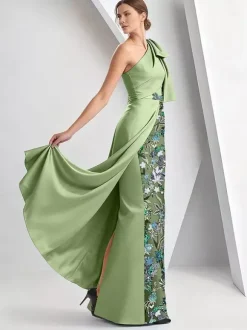 Robe de soirée pour la mère de la mariée décolleté travaillé sans manches coupe trapèze sequins longueur au sol robe d'invitée de mariage