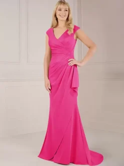 Robe de soirée pour mère de la mariée col en V sans manches robe de bal plissée avec traîne robes d'invitées de mariage