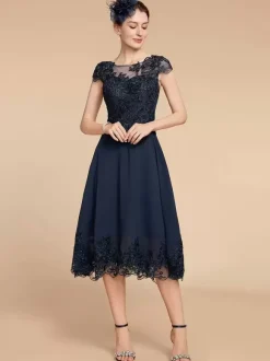 Robe de soirée pour mère de la mariée col en bijou manches cape dentelle ligne a longueur thé robes d'invitées de mariage