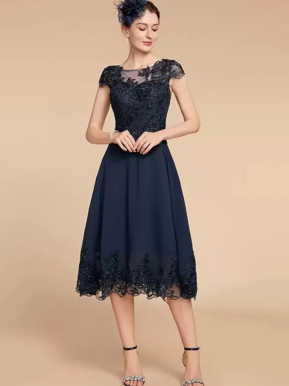 Robe de soirée pour mère de la mariée col en bijou manches cape dentelle ligne a longueur thé robes d'invitées de mariage