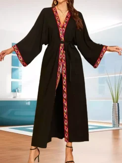 Robe de vacances dorée décontractée à imprimé manches longues et ceinture à volants