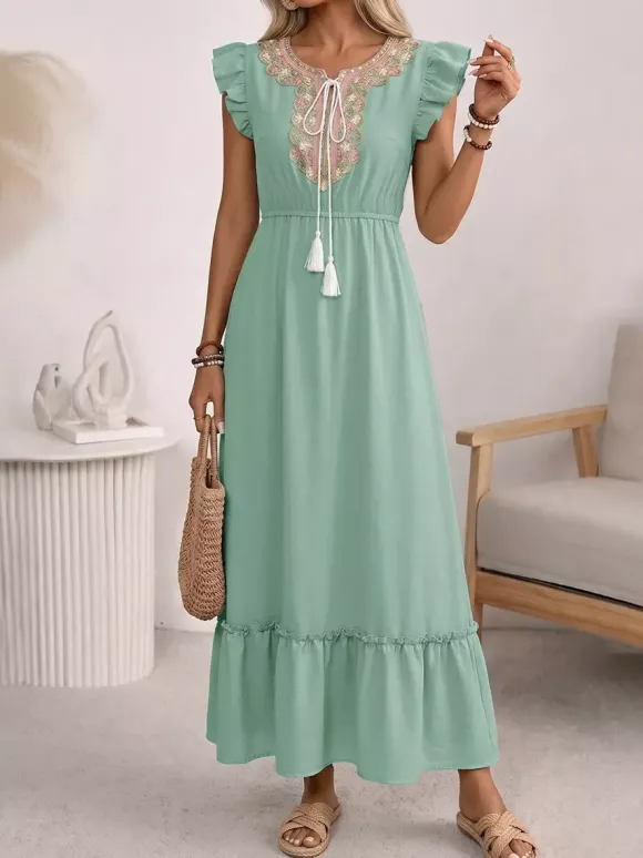 Robe de vacances maxi à col rond sans manches broderie verte style bohème laçage