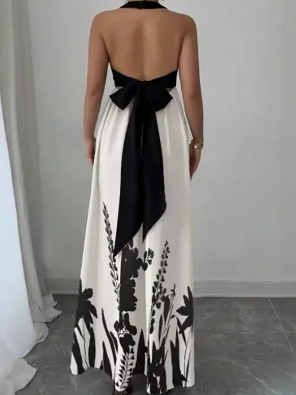 Robe de vacances maxi dos nu à lacets sans manches imprimé floral col halter élégante blanche