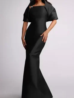 Robe d'invitée de mariage robe de mère de la mariée longue au sol avec perles et cape amovible