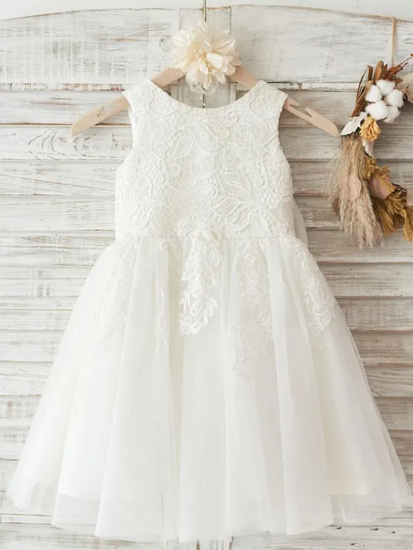 Robe fille de fleur ivoire en tulle col rond en dentelle boutonné sur dos avec noeud robe cortège enfant